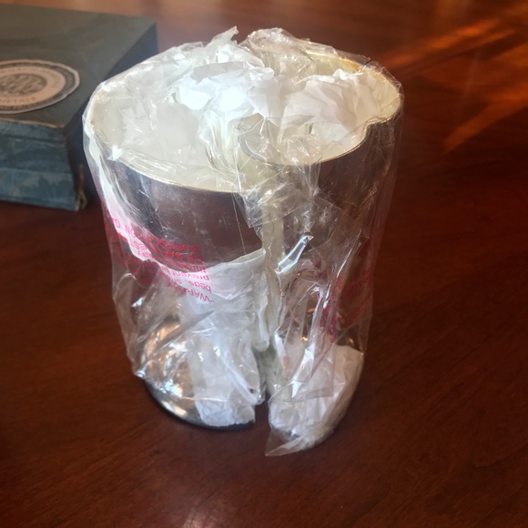 New in box silver plated heart to heart goblet set - Picture 4 of 8